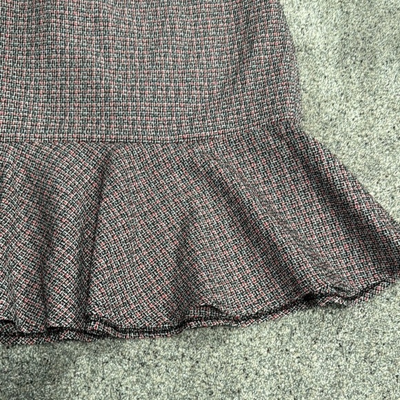 Kasper Elegant Tweed Flared Skirt - Black and Red - Picture 4 of 8